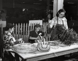 Cherokee basket demonstration at the 1952 Craftsman’s Fair, Pi Beta Phi Settlement School, Gatlinburg, Tennessee. Hunter Library, Western Carolina University, Cullowhee, SHCG_PhoCF6_6_82 (Photo: Edward L. Dupuy)